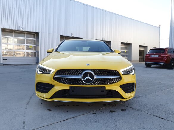 2019 Mercedes-Benz CLA, жёлтый - вид 1