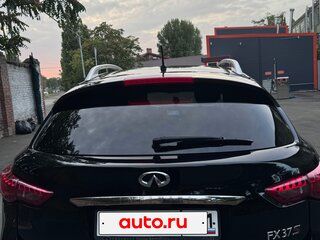 2010 Infiniti FX37 II (S51), чёрный, 1700000 рублей, вид 4