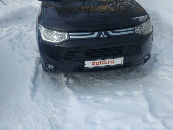 2012 Mitsubishi Outlander III, чёрный, 1810000 рублей - вид 2