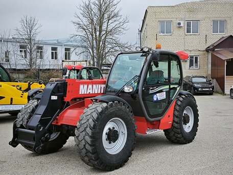 2014 Manitou MLT, красный, 6500000 рублей, вид 1