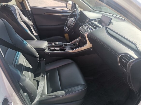 2017 Lexus NX 200 I, белый, 2600000 рублей - вид 30