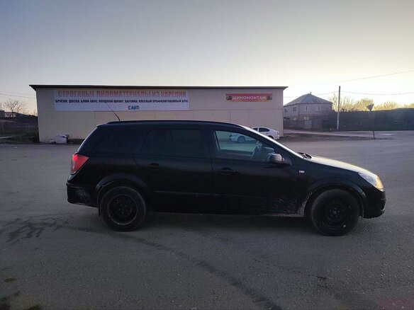 2008 Opel Astra H Рестайлинг, чёрный, 585000 рублей - вид 4