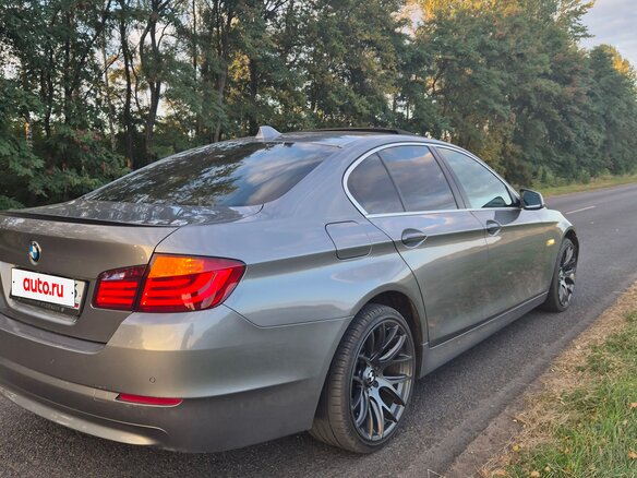 2011 BMW 5 серии 528i VI (F10/F11/F07), серый - вид 5