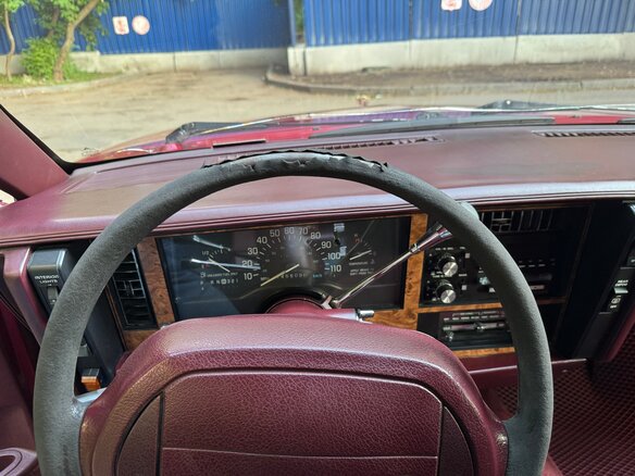 1991 Buick Century V, пурпурный - вид 11