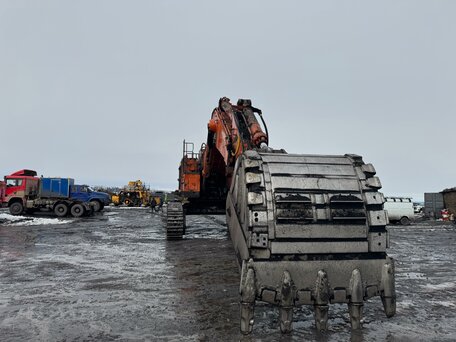 2022 Hitachi Гусеничные, оранжевый, 40000000 рублей, вид 3