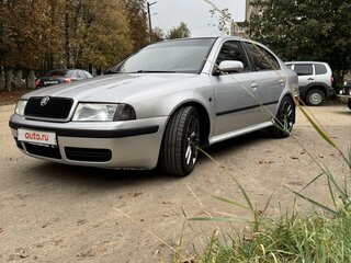 2001 Skoda Octavia I (A4) Рестайлинг, серебристый, 674999 рублей, вид 1