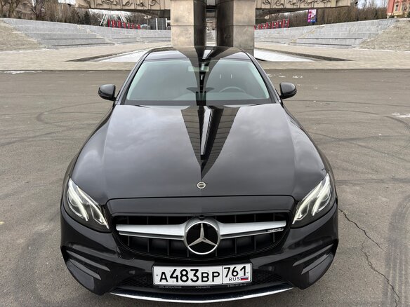 2019 Mercedes-Benz E-Класс 200 V (W213, S213, C238), чёрный, 3550000 рублей - вид 1