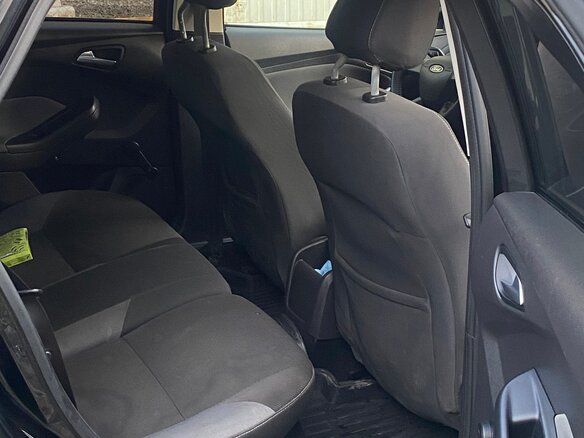 2011 Ford Focus III, чёрный - вид 12