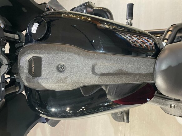 2024 Harley-Davidson Low Rider ST, чёрный, 3250000 рублей - вид 11