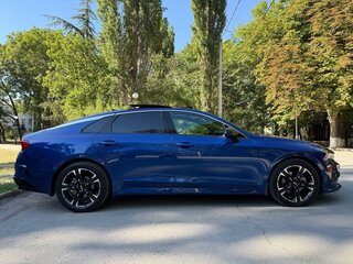2021 Kia K5 III, синий, 2800000 рублей, вид 3