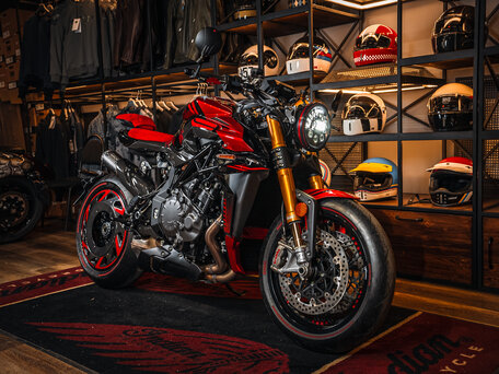 2024 MV Agusta Rush 1000, красный, 5390000 рублей, вид 2