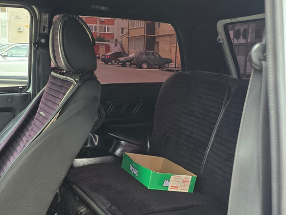 2012 Lada (ВАЗ) 2121 (4x4) I Рестайлинг, белый, 450000 рублей - вид 12
