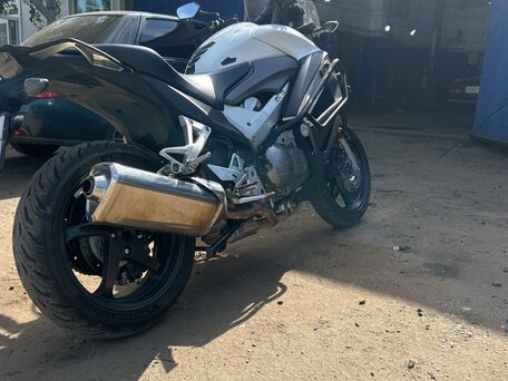 2012 Honda VFR 800X (Crossrunner), белый, 580000 рублей, вид 4