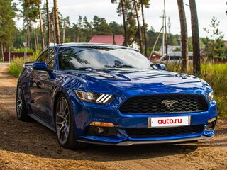 2017 Ford Mustang VI, синий, 4700000 рублей, вид 2