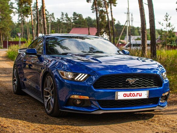 2017 Ford Mustang VI, синий, 4700000 рублей - вид 1