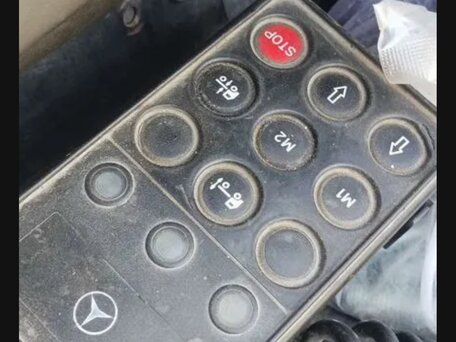 2002 Mercedes-Benz Actros, голубой, 1100000 рублей, вид 2