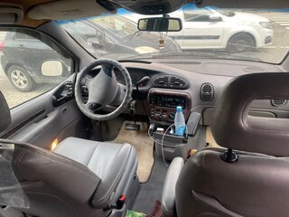 1998 Chrysler Voyager III, чёрный, 370000 рублей, вид 5