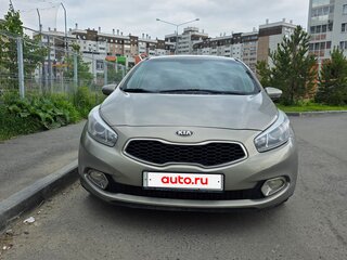 2013 Kia Ceed II, серебристый, 950000 рублей, вид 1