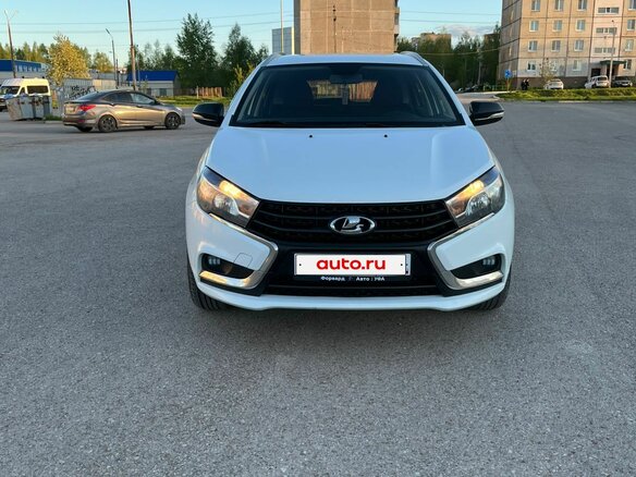 2017 Lada (ВАЗ) Vesta SW I, белый, 800000 рублей - вид 9