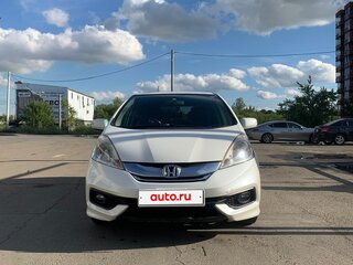 2013 Honda Fit Shuttle I Рестайлинг, белый, 900000 рублей, вид 3