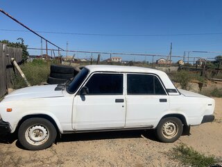 2002 Lada (ВАЗ) 2107, белый, 45000 рублей, вид 4