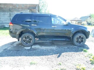 2012 Mitsubishi Pajero Sport II, чёрный, 1500000 рублей, вид 2