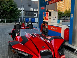 2021 Polaris Slingshot, красный, 4500000 рублей, вид 1