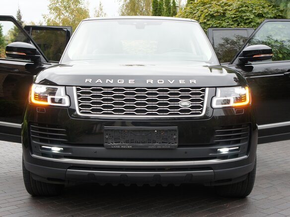 2018 Land Rover Range Rover IV Рестайлинг, чёрный, 7500000 рублей