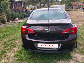2014 Opel Astra J Рестайлинг, коричневый, 900000 рублей, вид 3
