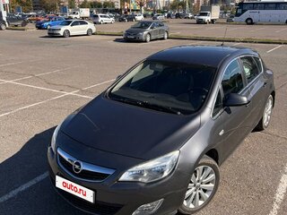 2011 Opel Astra J, серый, 675000 рублей, вид 3