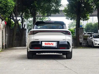 2026 Changan Qiyuan Q05 40.3 kWh II, серебристый, 1660206 рублей, вид 4