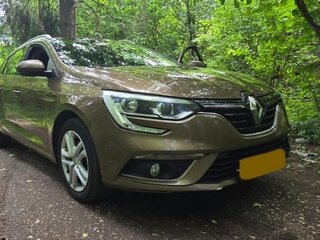 2017 Renault Megane IV, золотистый, 1400000 рублей, вид 1