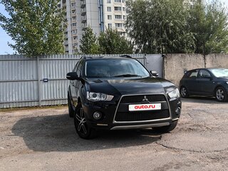 2011 Mitsubishi Outlander II Рестайлинг, чёрный, 1100000 рублей, вид 2