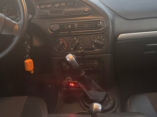 2011 Chevrolet Niva I Рестайлинг, чёрный, 410000 рублей, вид 5