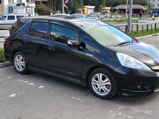 2013 Honda Fit Shuttle I Рестайлинг, чёрный, 830000 рублей, вид 2