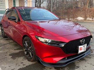 2021 Mazda 3 IV (BP), красный, 1620000 рублей, вид 3