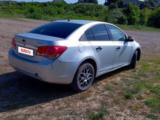 2011 Chevrolet Cruze I, серебристый, 585000 рублей, вид 4