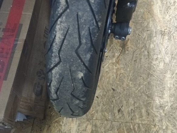 2008 Yamaha YZF-R6, чёрный, 580000 рублей - вид 9