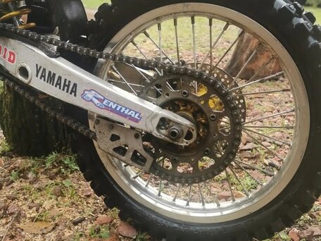 2004 Yamaha YZ450F, белый, 250000 рублей, вид 3