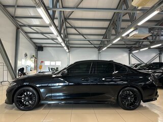 2019 BMW 3 серии 330i xDrive VII (G2x), чёрный, 3599000 рублей, вид 5
