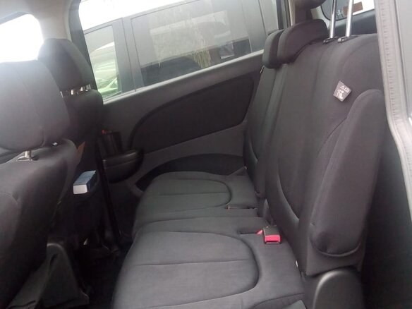 2014 Mazda Biante SkyActiv, белый, 1440000 рублей - вид 5