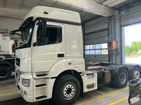 2021 КамАЗ 65209, белый, 3500000 рублей, вид 3
