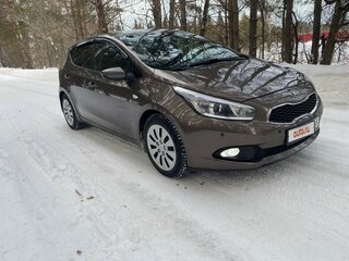 2014 Kia Ceed II, коричневый, 950000 рублей, вид 5