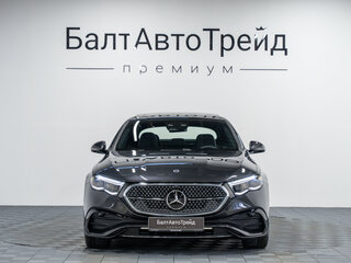 2026 Mercedes-Benz E-Класс 300 VI (W214, S214), серый, 9150000 рублей, вид 4