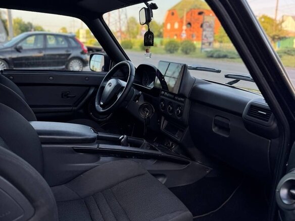 2018 Lada (ВАЗ) 2121 (4x4) I Рестайлинг, чёрный, 1100000 рублей - вид 7