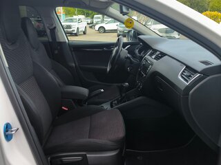 2015 Skoda Octavia III (A7), белый, 800000 рублей, вид 5