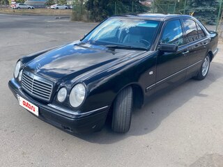 1999 Mercedes-Benz E-Класс 240 II (W210, S210), чёрный, 770000 рублей, вид 2