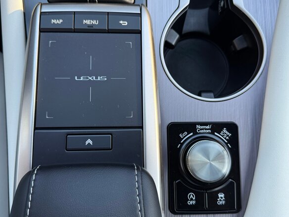 2021 Lexus RX 300 IV Рестайлинг, красный, 5800000 рублей - вид 31