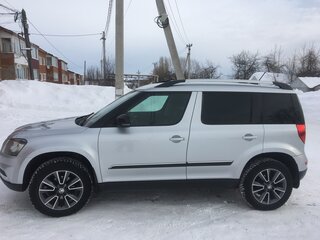 2017 Skoda Yeti I Рестайлинг, серебристый, 1550000 рублей, вид 5