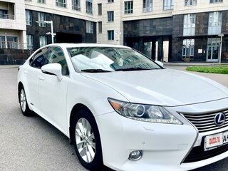 2012 Lexus ES 300h VI, белый, 2250000 рублей, вид 4